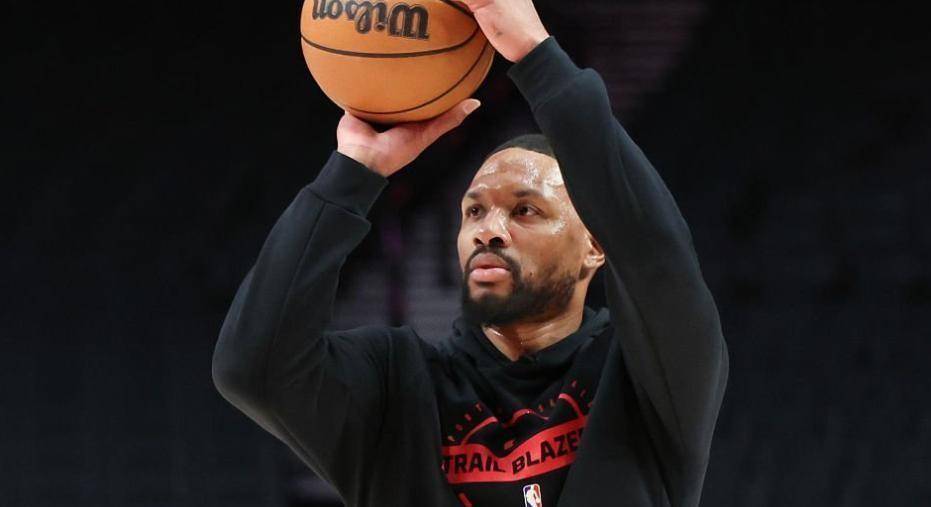 包含今夜波尔图备战NBA总决赛清晨波特兰开拓者调整名单以备NBA总决赛，这操作让人直呼：欧冠窗口期走向成谜的词条